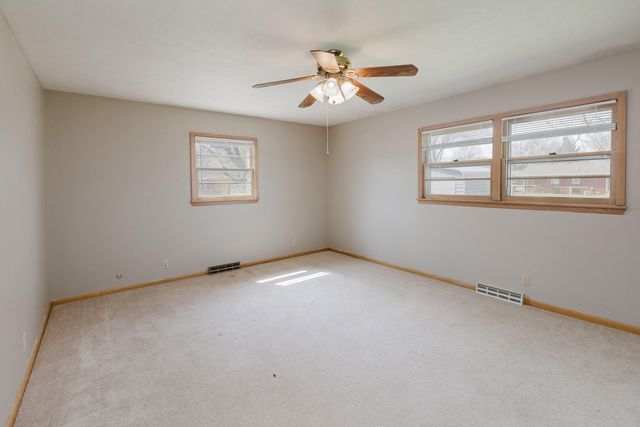 3333 N Delaware Avenue, Springfield, MO 65803