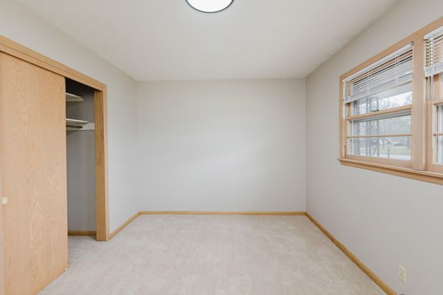 3333 N Delaware Avenue, Springfield, MO 65803