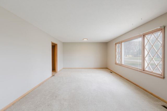 3333 N Delaware Avenue, Springfield, MO 65803