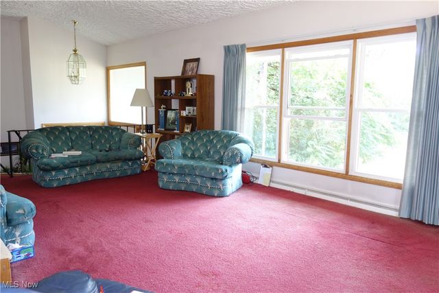 4943 Mayfair Road, Green, OH 44720