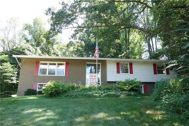 4943 Mayfair Road, Green, OH 44720