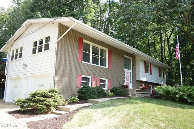 4943 Mayfair Road, Green, OH 44720