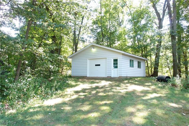 4943 Mayfair Road, Green, OH 44720