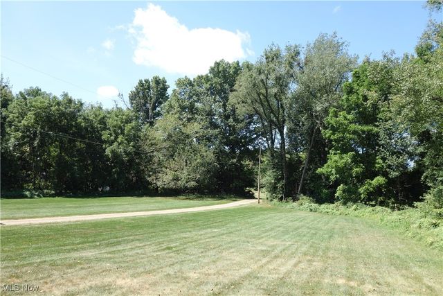 4943 Mayfair Road, Green, OH 44720