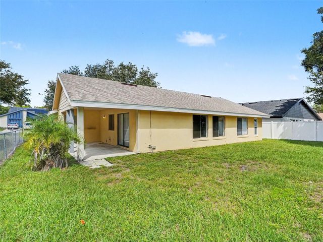 815 E FLAG LANE, Kissimmee, FL 34759
