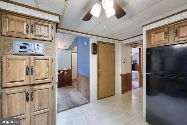 36 MAPLE AVE, Manheim, PA 17545