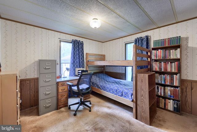 36 MAPLE AVE, Manheim, PA 17545