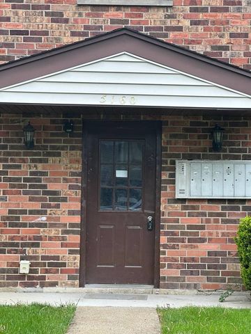 5160 Thomas Drive 3E, Richton Park, IL 60471