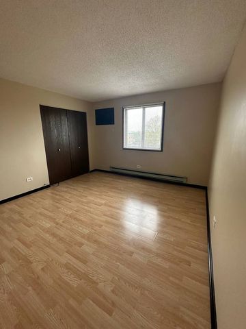 5160 Thomas Drive 3E, Richton Park, IL 60471
