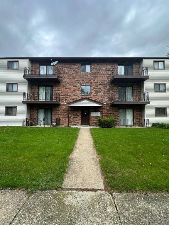 5160 Thomas Drive 3E, Richton Park, IL 60471