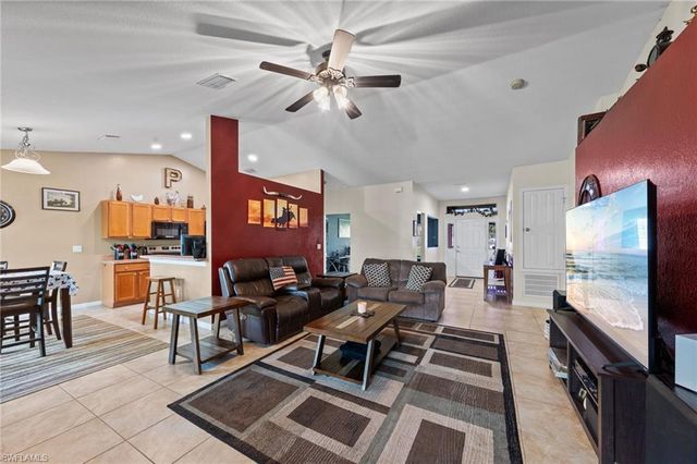 23 NW 29th AVE, Cape Coral, FL 33993