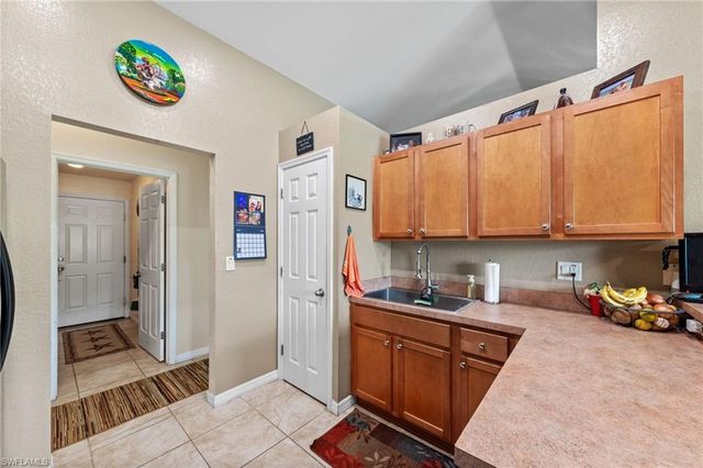 23 NW 29th AVE, Cape Coral, FL 33993