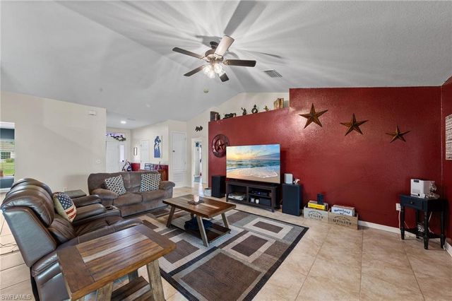 23 NW 29th AVE, Cape Coral, FL 33993