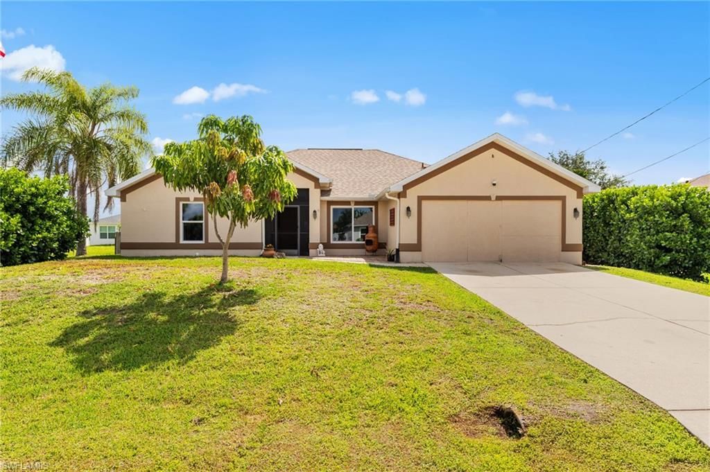 23 NW 29th AVE, Cape Coral, FL 33993