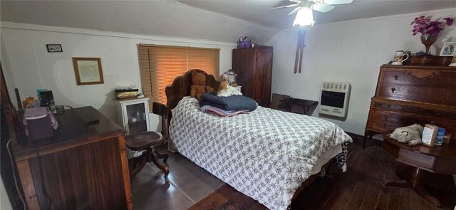 2172 Jefferson Ave, Canton Twp, PA 15301