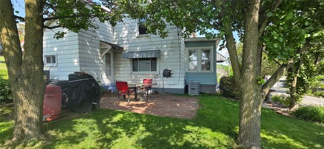 2172 Jefferson Ave, Canton Twp, PA 15301