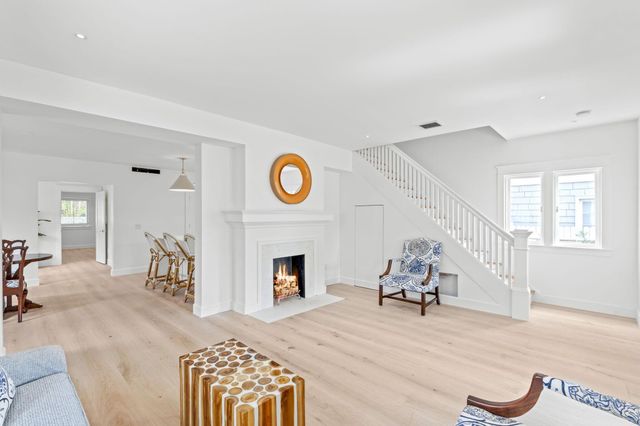 313 Vallette Way Way, West Palm Beach, FL 33401