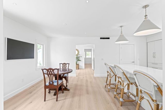 313 Vallette Way Way, West Palm Beach, FL 33401