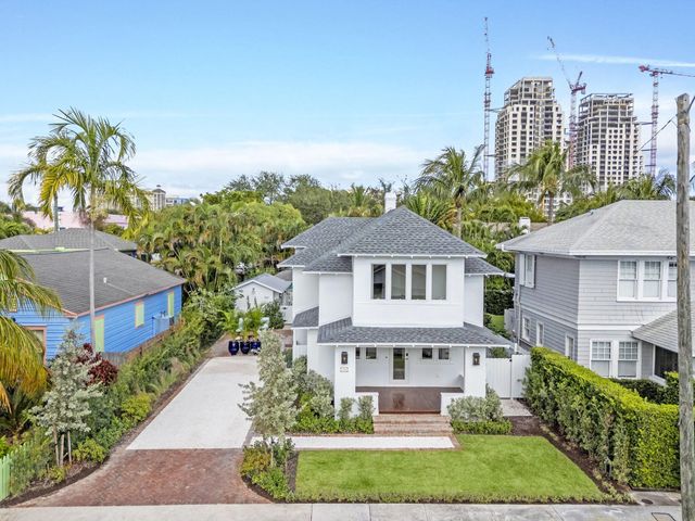 313 Vallette Way Way, West Palm Beach, FL 33401