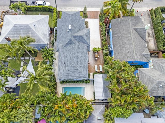 313 Vallette Way Way, West Palm Beach, FL 33401