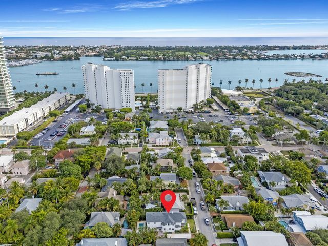 313 Vallette Way Way, West Palm Beach, FL 33401