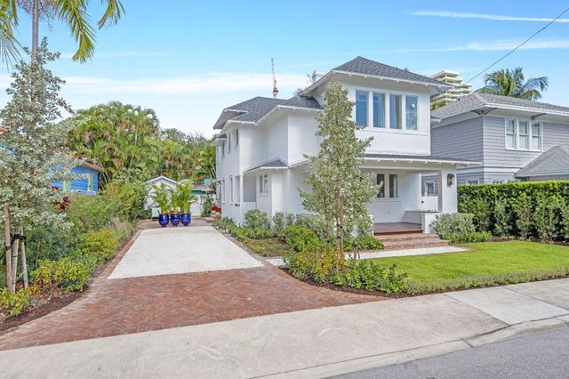 313 Vallette Way Way, West Palm Beach, FL 33401