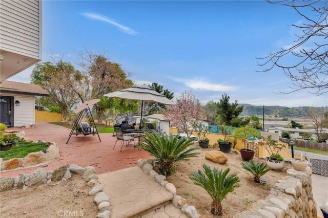 9707 Foothill, Sylmar, CA 91342