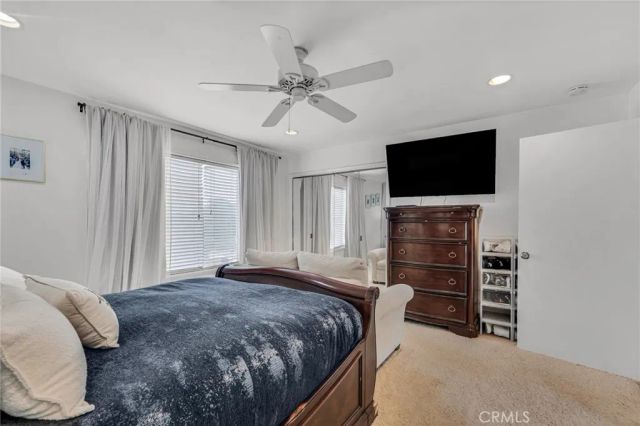 9707 Foothill, Sylmar, CA 91342