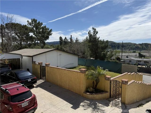 9707 Foothill, Sylmar, CA 91342