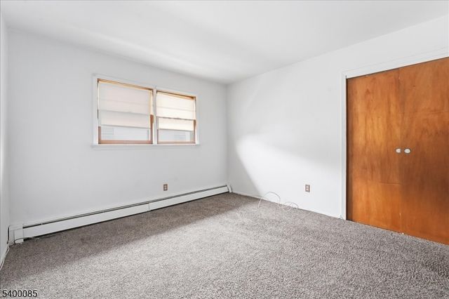 203 Westervelt Pl, Lodi Boro, NJ 07644