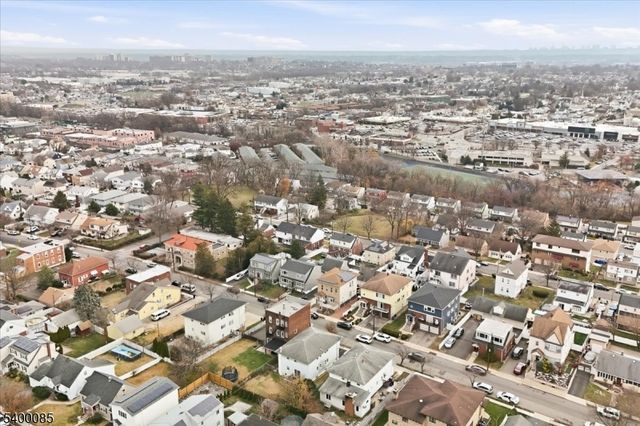 203 Westervelt Pl, Lodi Boro, NJ 07644