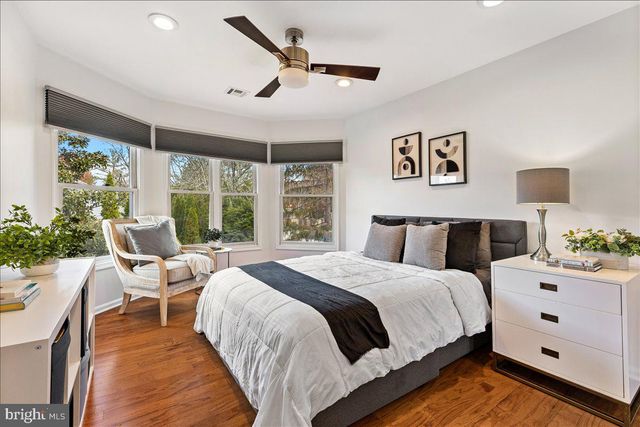 1 FIELDWOOD CT, Princeton, NJ 08540