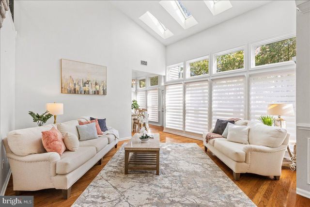 1 FIELDWOOD CT, Princeton, NJ 08540