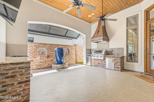 220 Biltmore Way, Lafayette, LA 70508