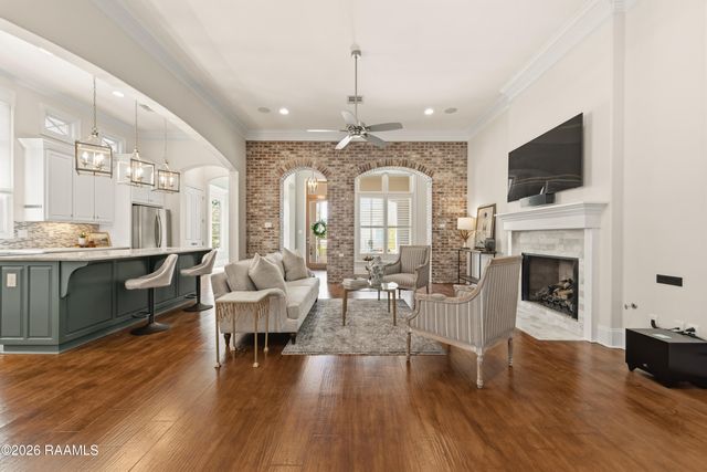 220 Biltmore Way, Lafayette, LA 70508