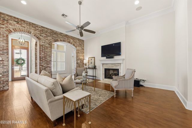 220 Biltmore Way, Lafayette, LA 70508