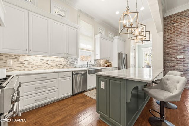 220 Biltmore Way, Lafayette, LA 70508