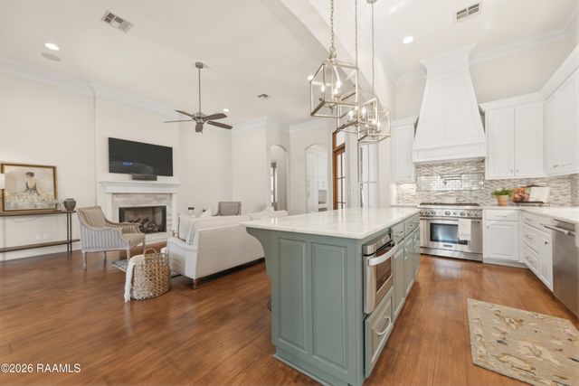 220 Biltmore Way, Lafayette, LA 70508