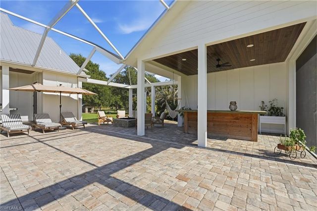 3651 Bateman RD, Alva, FL 33920