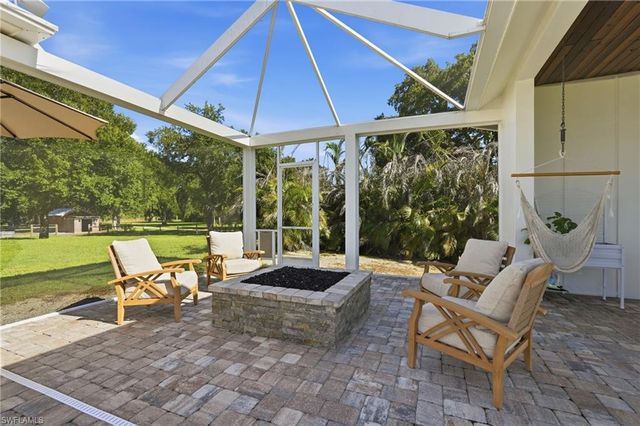 3651 Bateman RD, Alva, FL 33920