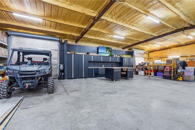 3651 Bateman RD, Alva, FL 33920