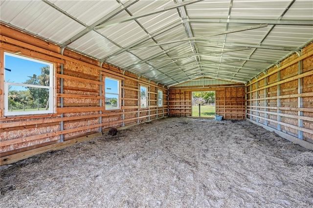 3651 Bateman RD, Alva, FL 33920