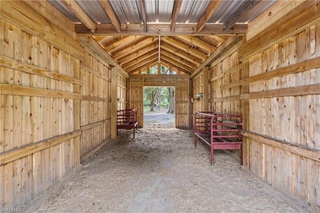 3651 Bateman RD, Alva, FL 33920