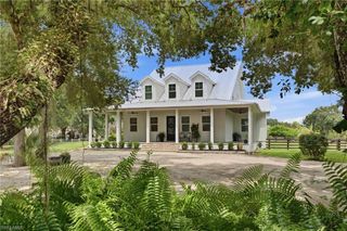 3651 Bateman RD, Alva, FL 33920