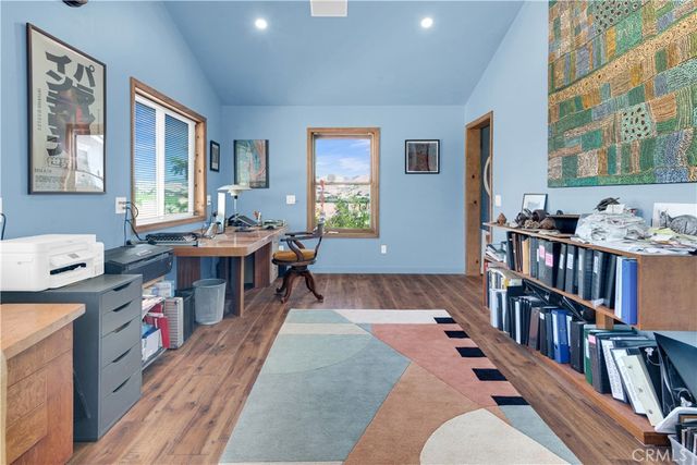 71182 Heinsen, Bradley, CA 93426