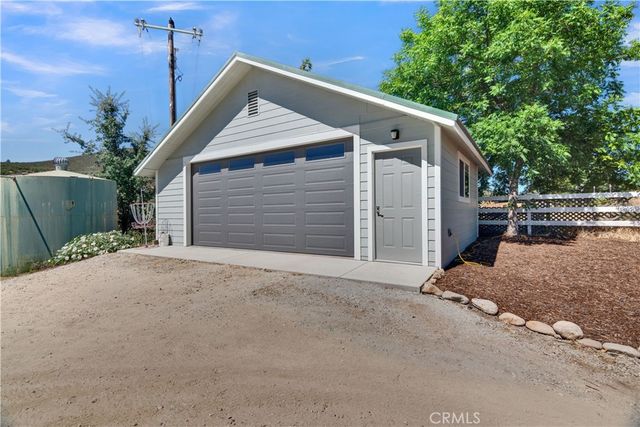 71182 Heinsen, Bradley, CA 93426