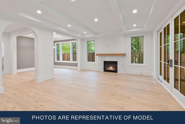 123 N EDGEWOOD ST, Arlington, VA 22201