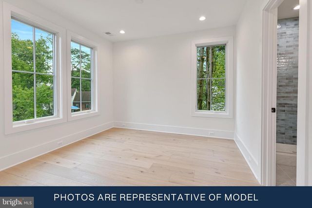 123 N EDGEWOOD ST, Arlington, VA 22201
