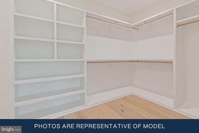 123 N EDGEWOOD ST, Arlington, VA 22201