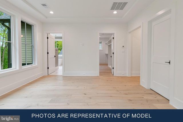 123 N EDGEWOOD ST, Arlington, VA 22201